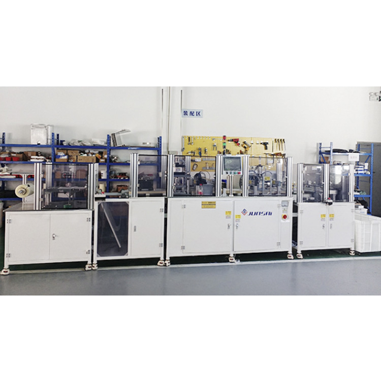 Máquina rotativa de cuatro estaciones para la vejiga interna del esfigmomanómetro.  